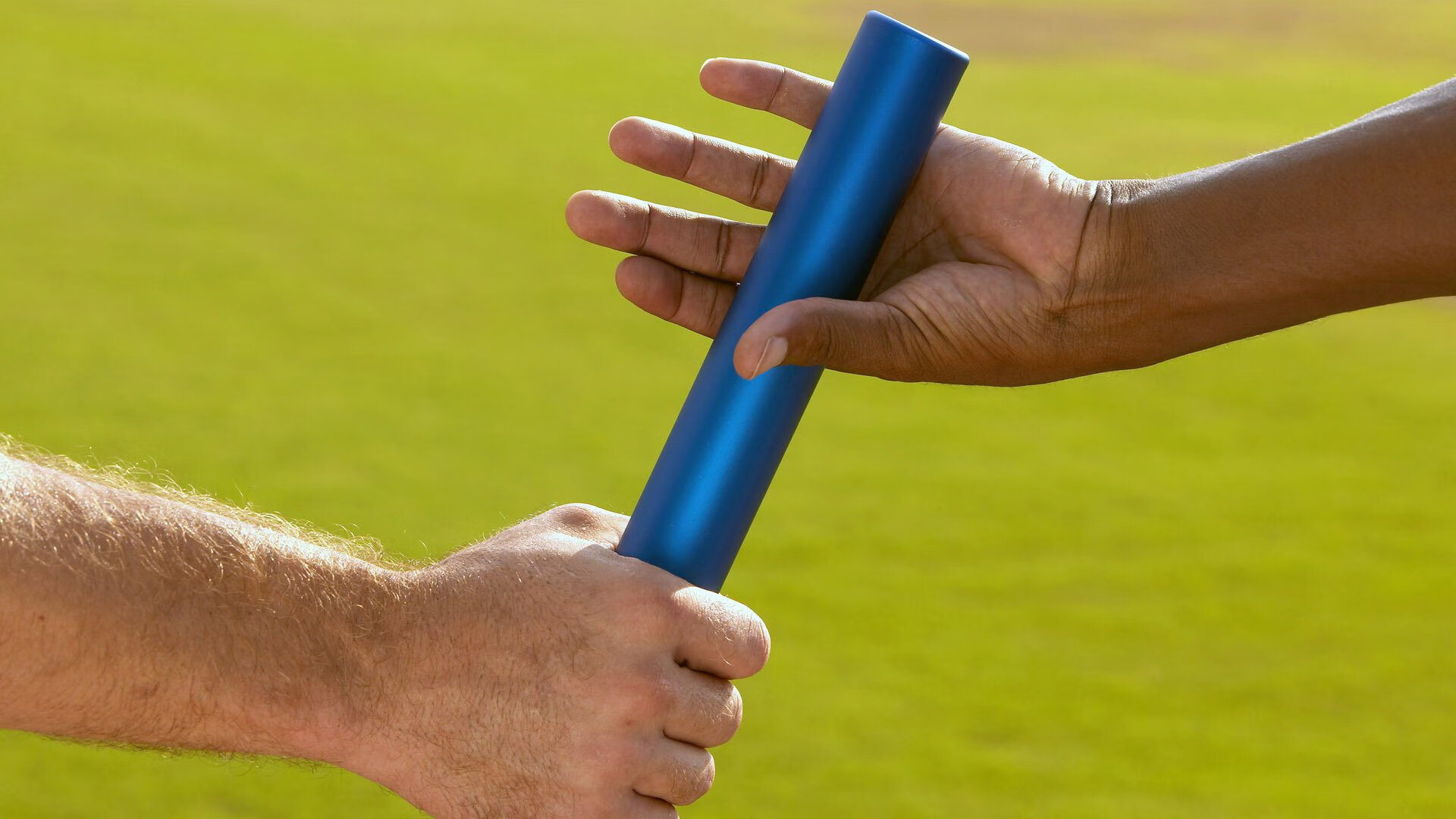 德甲豪门“火拼”八强：拜仁迎战多特，激情激战！